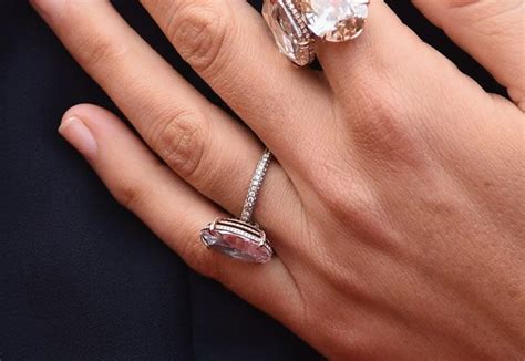 blake lively engagement ring cost|blake lively wedding rings.